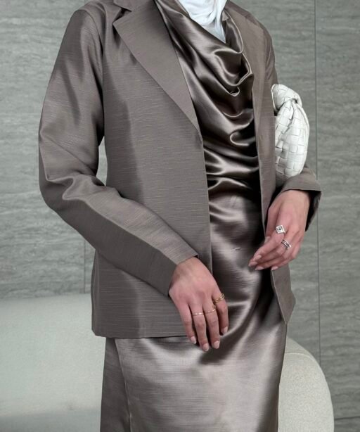 Alternative view of E°2